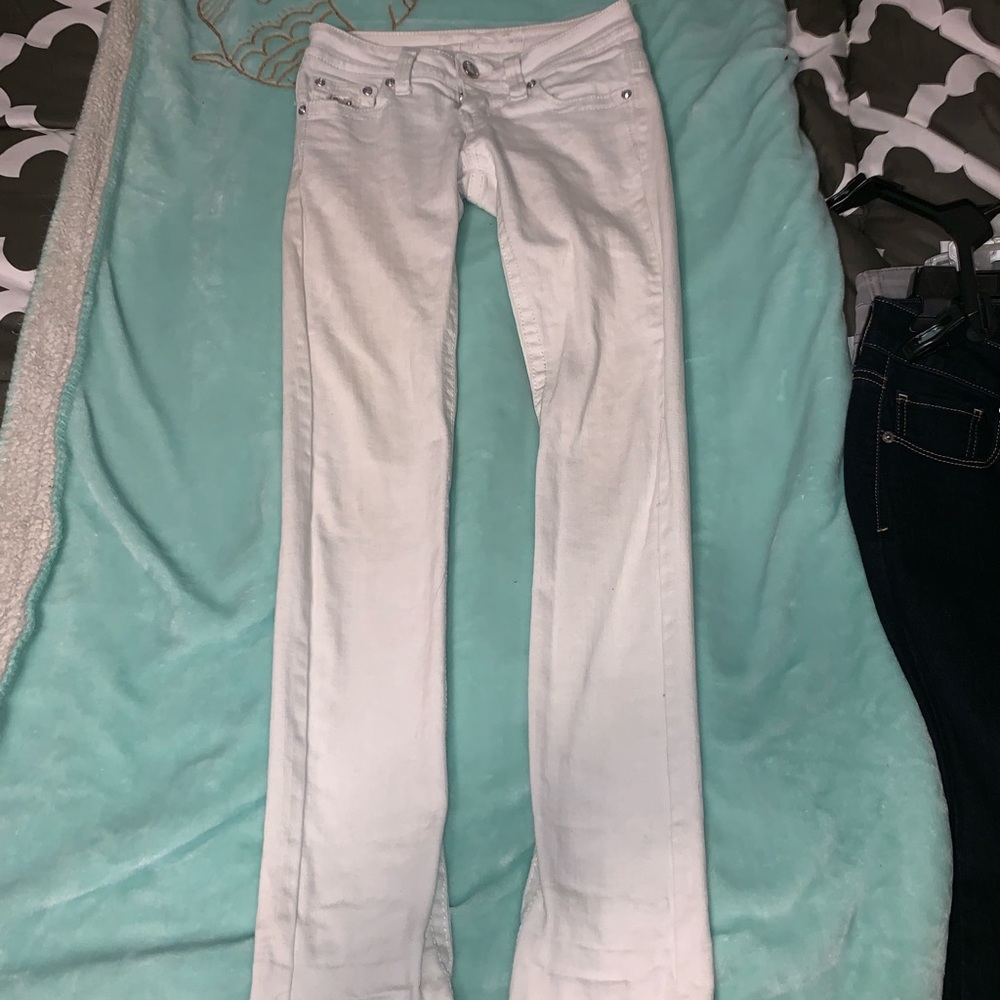 White Jeans